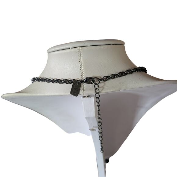 Off Park Collection Faux Crystal Pearl Cameo Necklace Black Gunmetal 36" - Picture 3 of 4